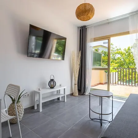 Oleholidays 216 Romana Playa Primera Linea Playa Apartment Marbella